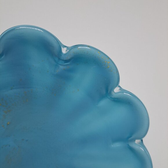 Vintage Blue Murano Glass Scalloped Decorative Bowl With Gold Accents - Picture 10 of 15